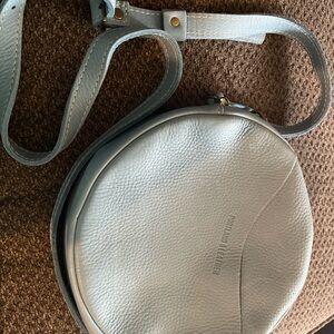 EUC Portland Leather Large Circle in Dream